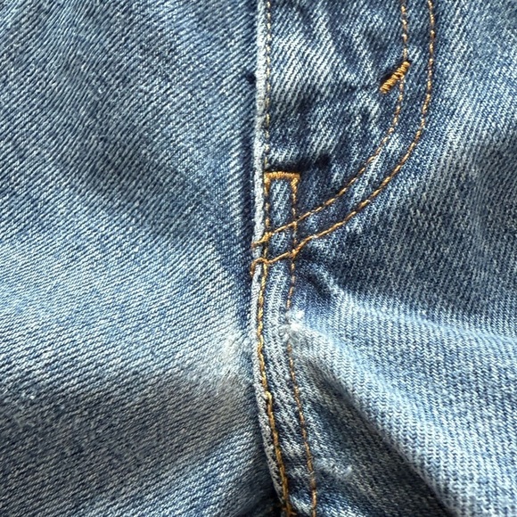 Levi’s 550 Classic Blue Denim Jeans Size 40x36 - Picture 4 of 6